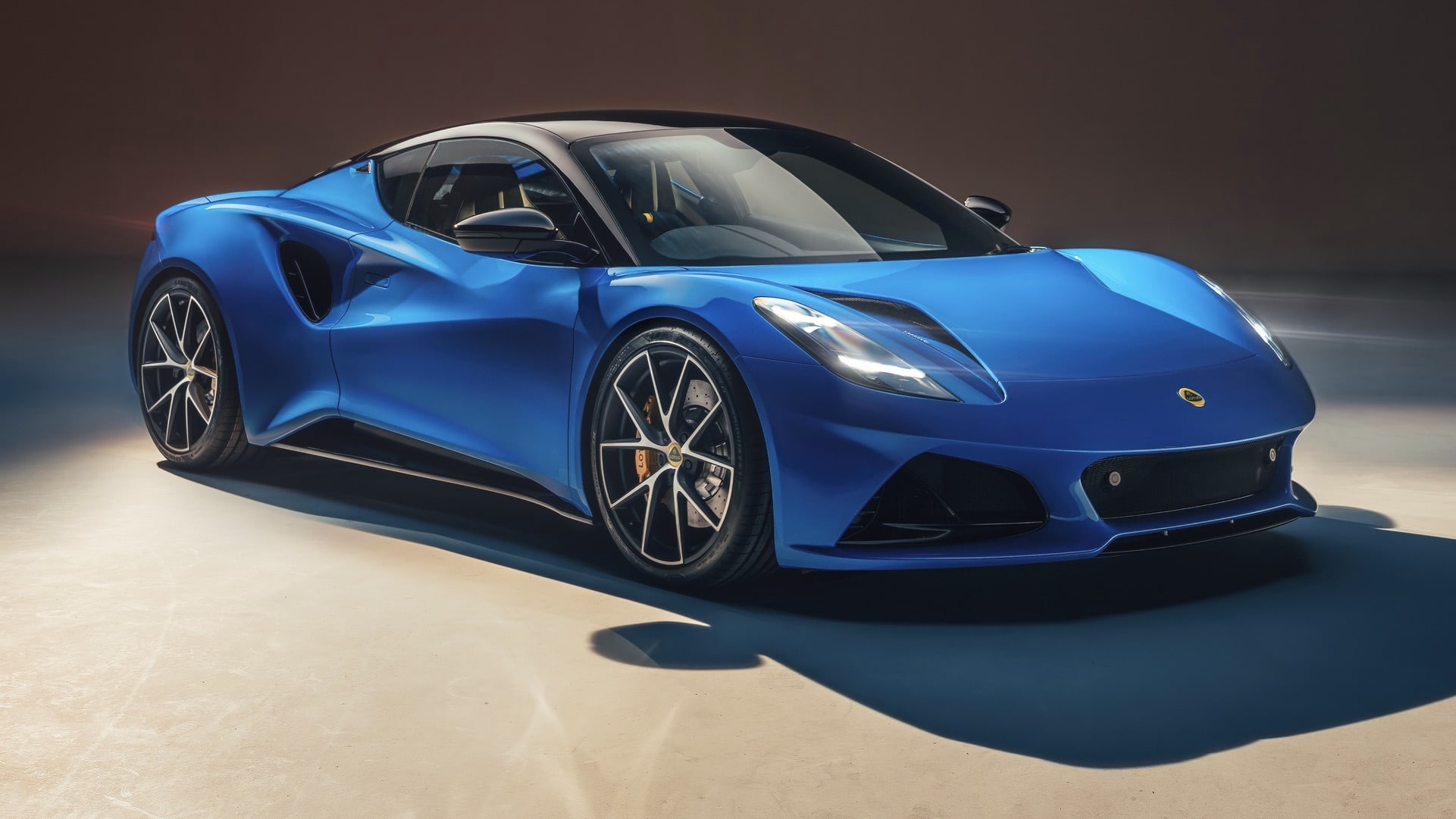 Lotus Emira 2023