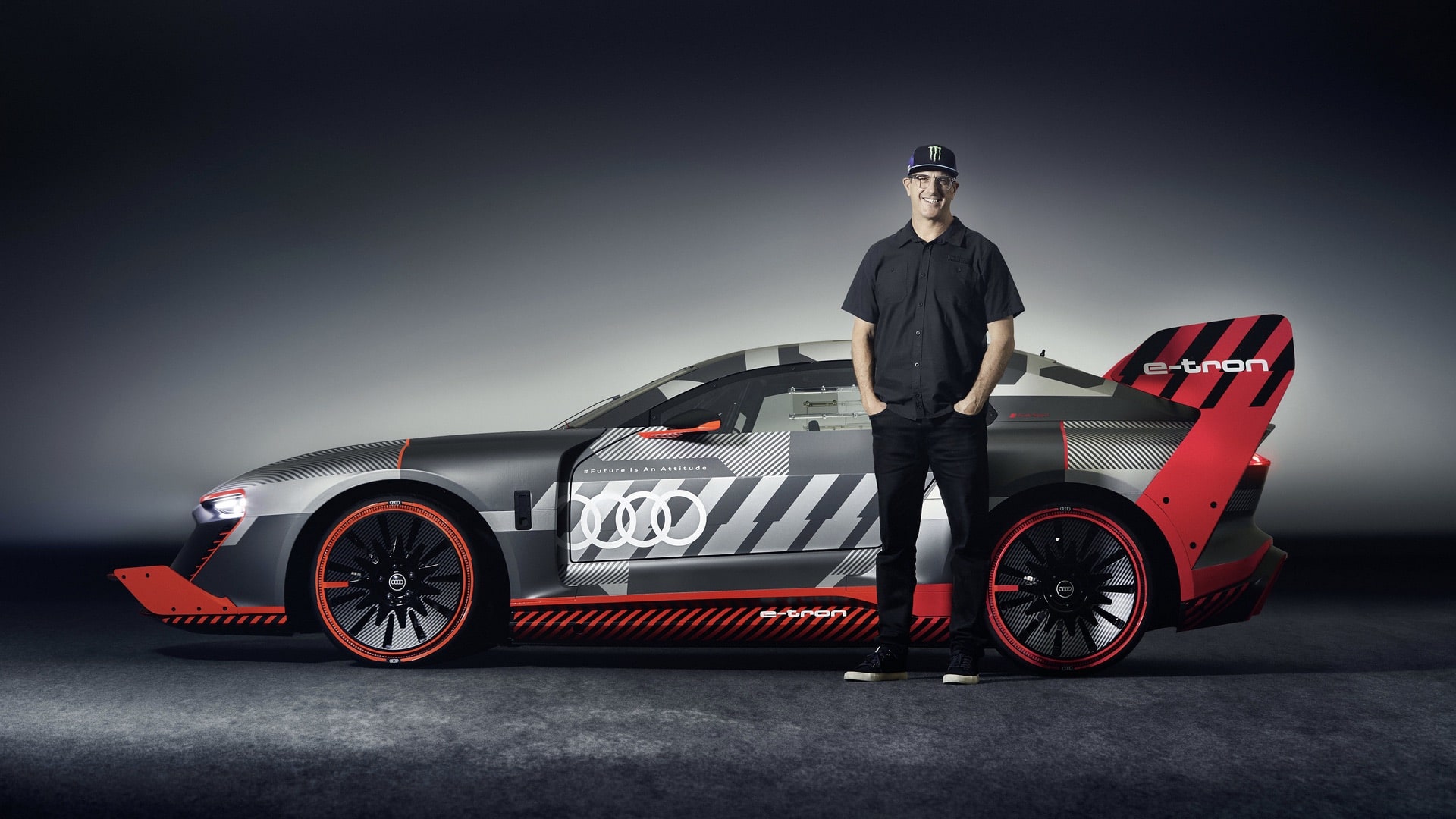 Ken Block with the Audi S1 ​​e-tron quattro Hoonitron