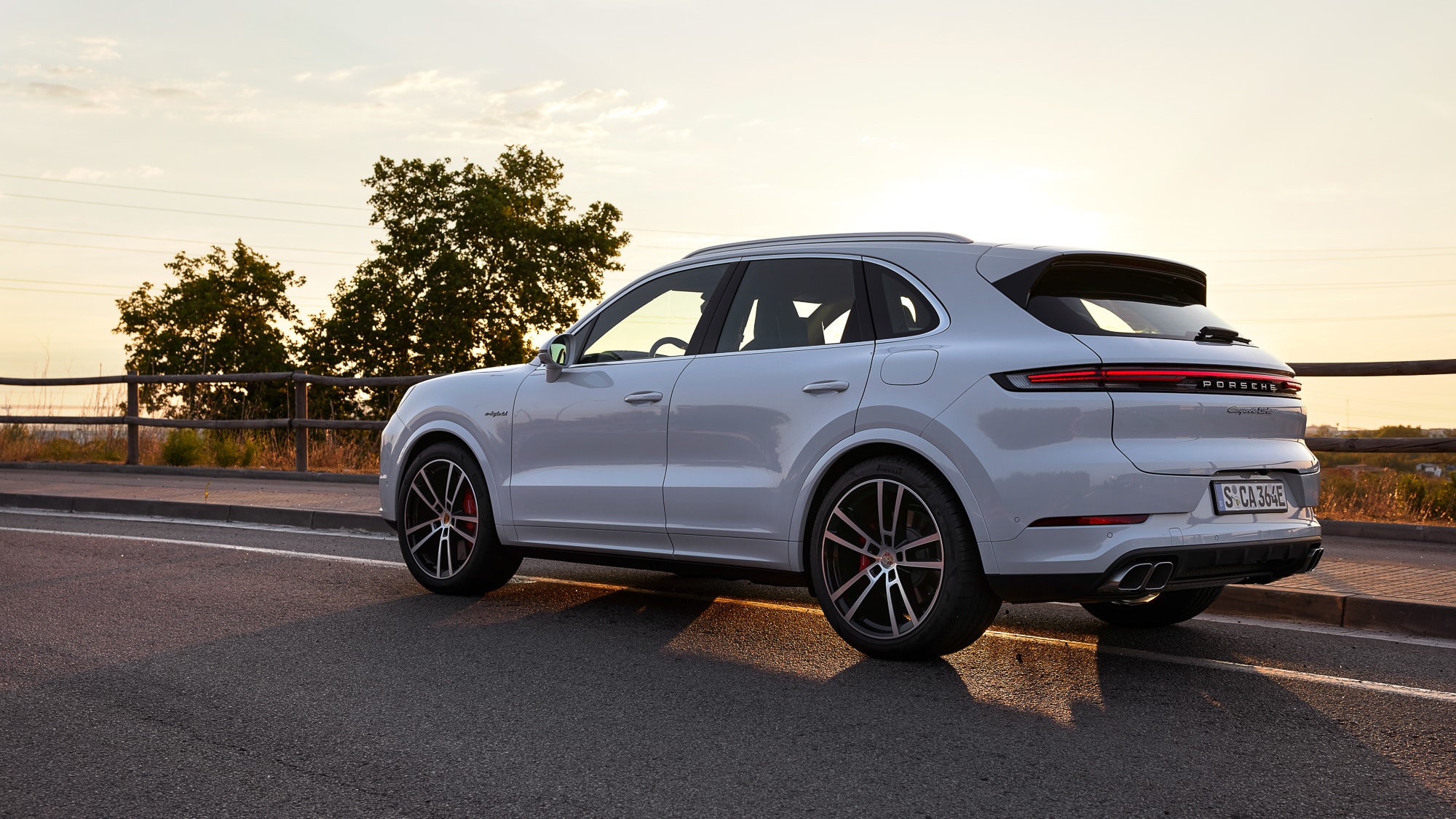 Porsche Cayenne Turbo E Hybrid 2024 4