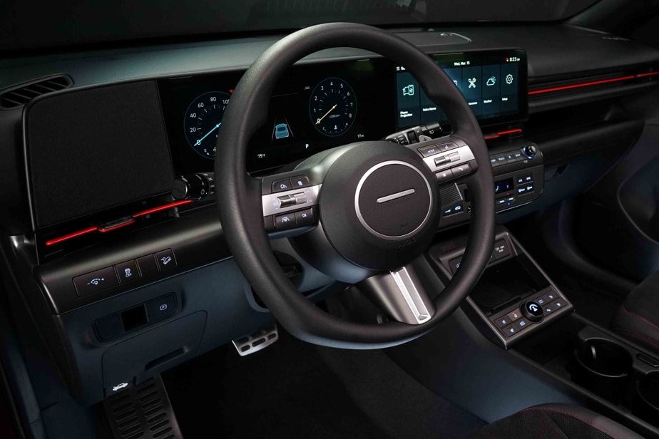 The dashboard of the Hyundai Kona