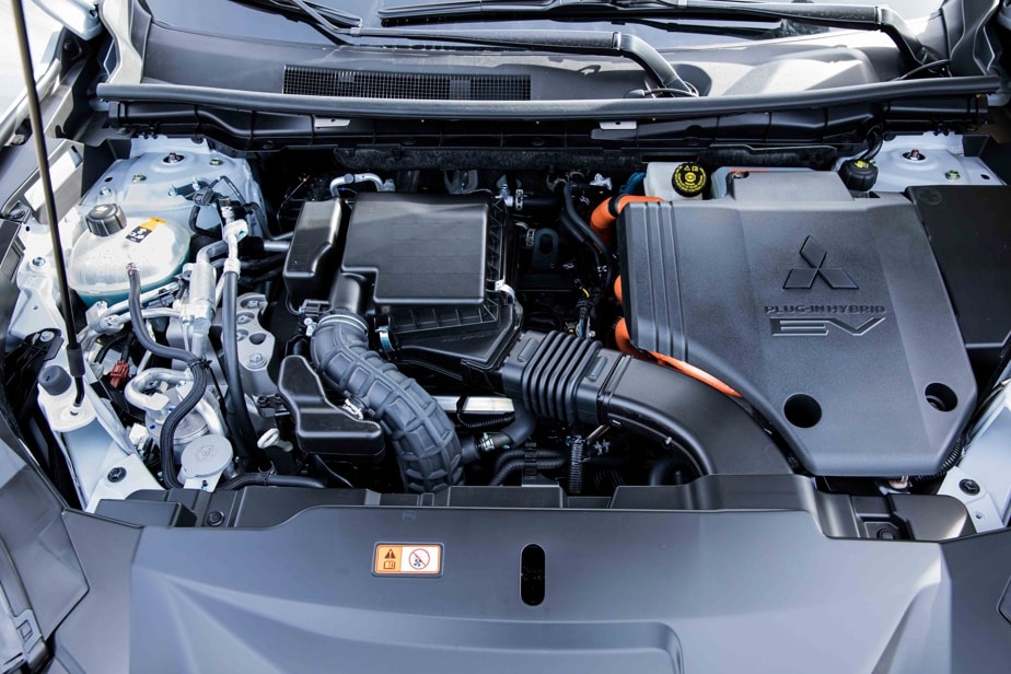 The engine of the Mitsubishi Outlander PHEV