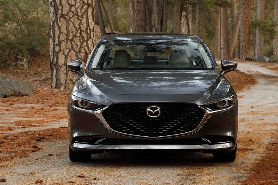 The Mazda3 is elegantly designed and demonstrates a construction quality that pleasantly surprises. 
