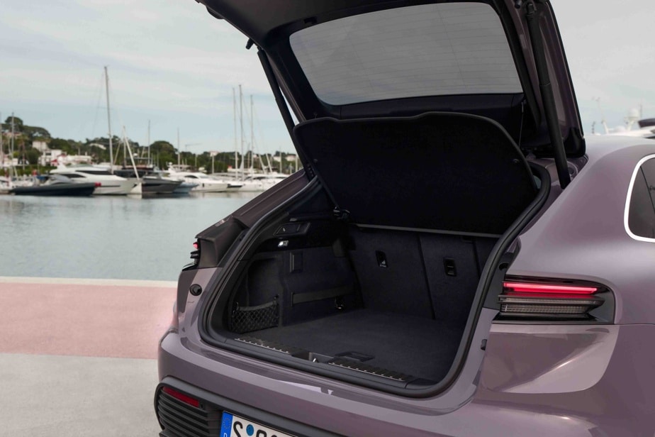 The trunk of the Porsche Macan EV