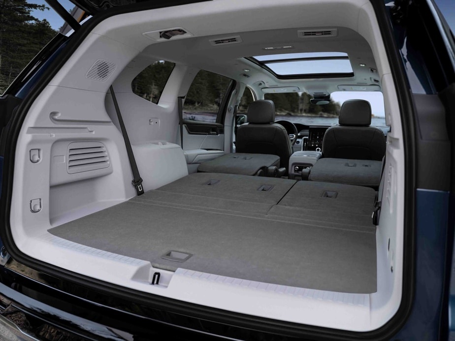 The GMC Acadia trunk