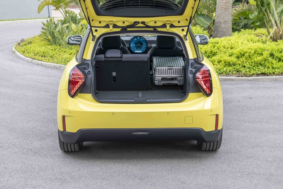 The trunk of the Mini Cooper S