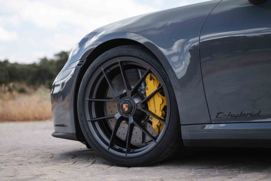 The rims of the Porsche 911 GTS T-Hybrid