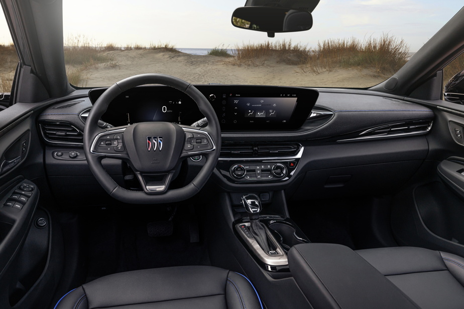 The interior of the Buick Envista