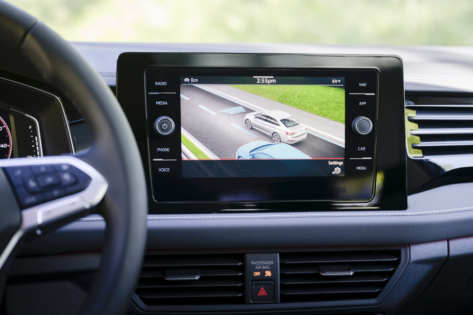 The Volkswagen Jetta infotainment screen