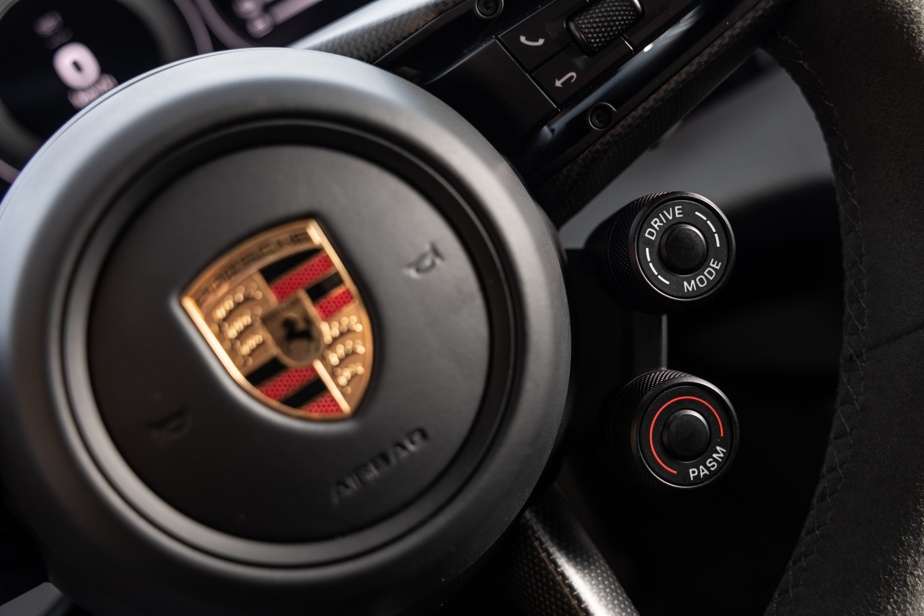 The controls of the Porsche Taycan